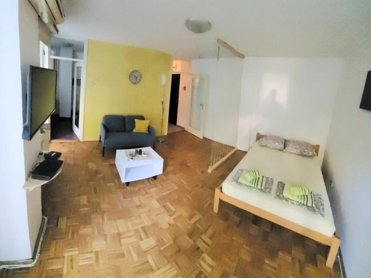 Apartman Blok Διαμέρισμα Βελιγράδι Εξωτερικό φωτογραφία